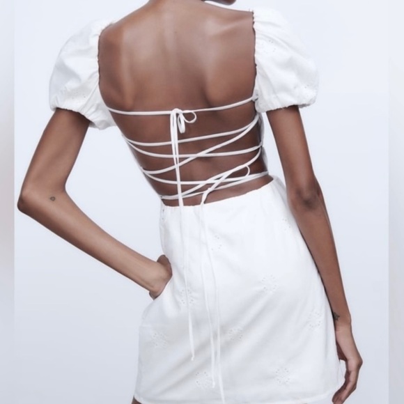 Zara white embroidered mini dress, open back size extra small - Picture 2 of 5